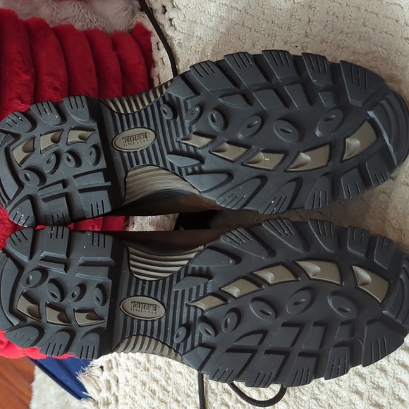 Wolverine Men's Black and Brown Outdoor Boots - Picture 5 of 7